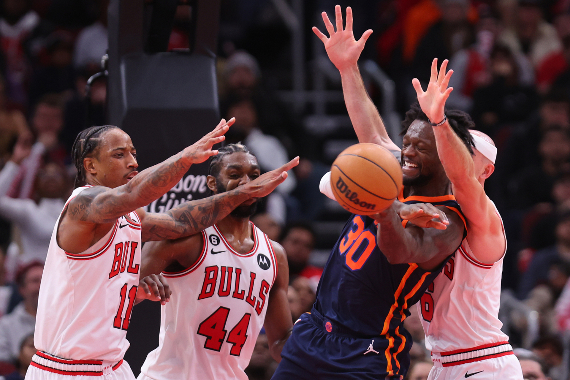 包含赛后突围战来临，芝加哥公牛围绕欧篮联强势反弹，赛场秩序良好，细节决定成败的词条