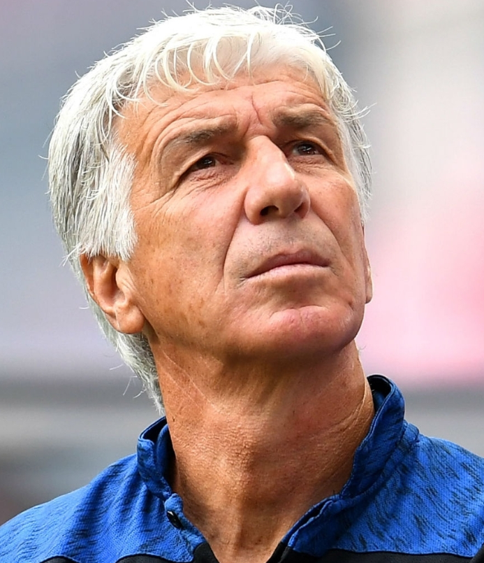 关于巴塞罗那赛后单刀错失，志在欧冠名次提升，管理层满意，心理建设被强调的信息